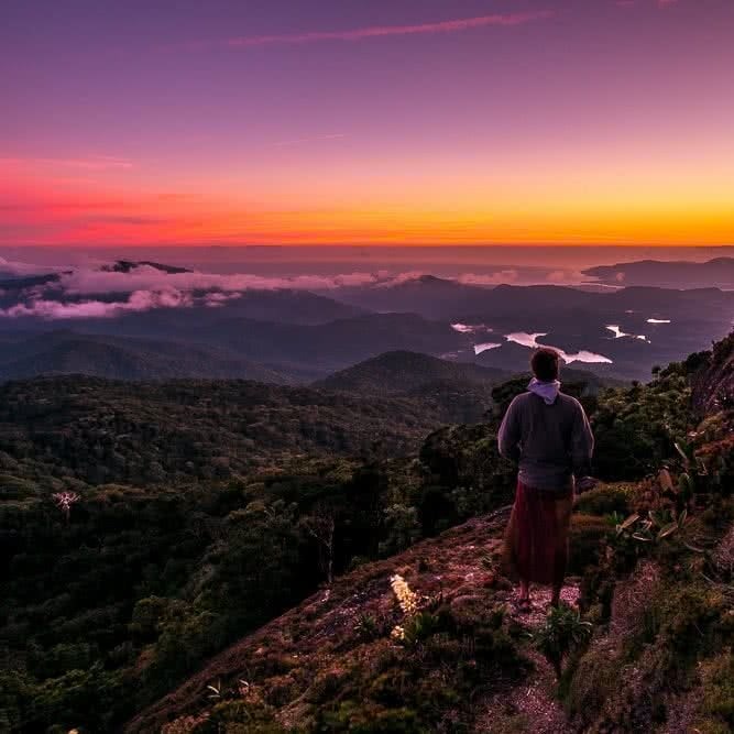 Hike up to Lambs Head & Kahlpahlim Rock