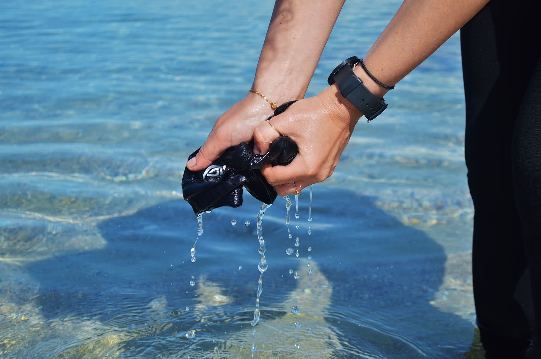 How Does Cooling Fabric Work (And Does It?) We Are Explorers