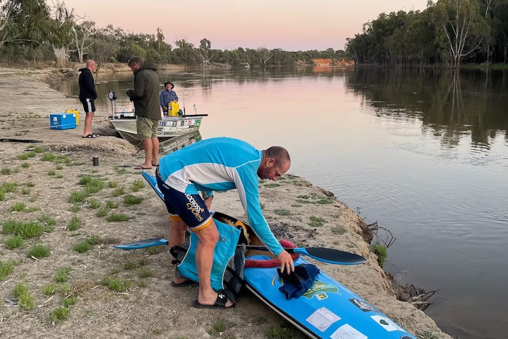 Dave Alley Sets New FKT Kayaking the Entire Length of the Murray River We Are Explorers